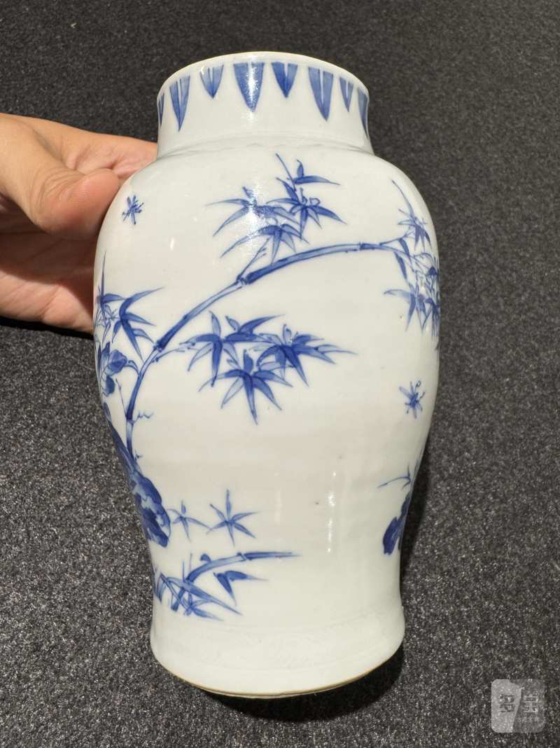 明崇祯 青花花鸟纹莲子罐 - 图4